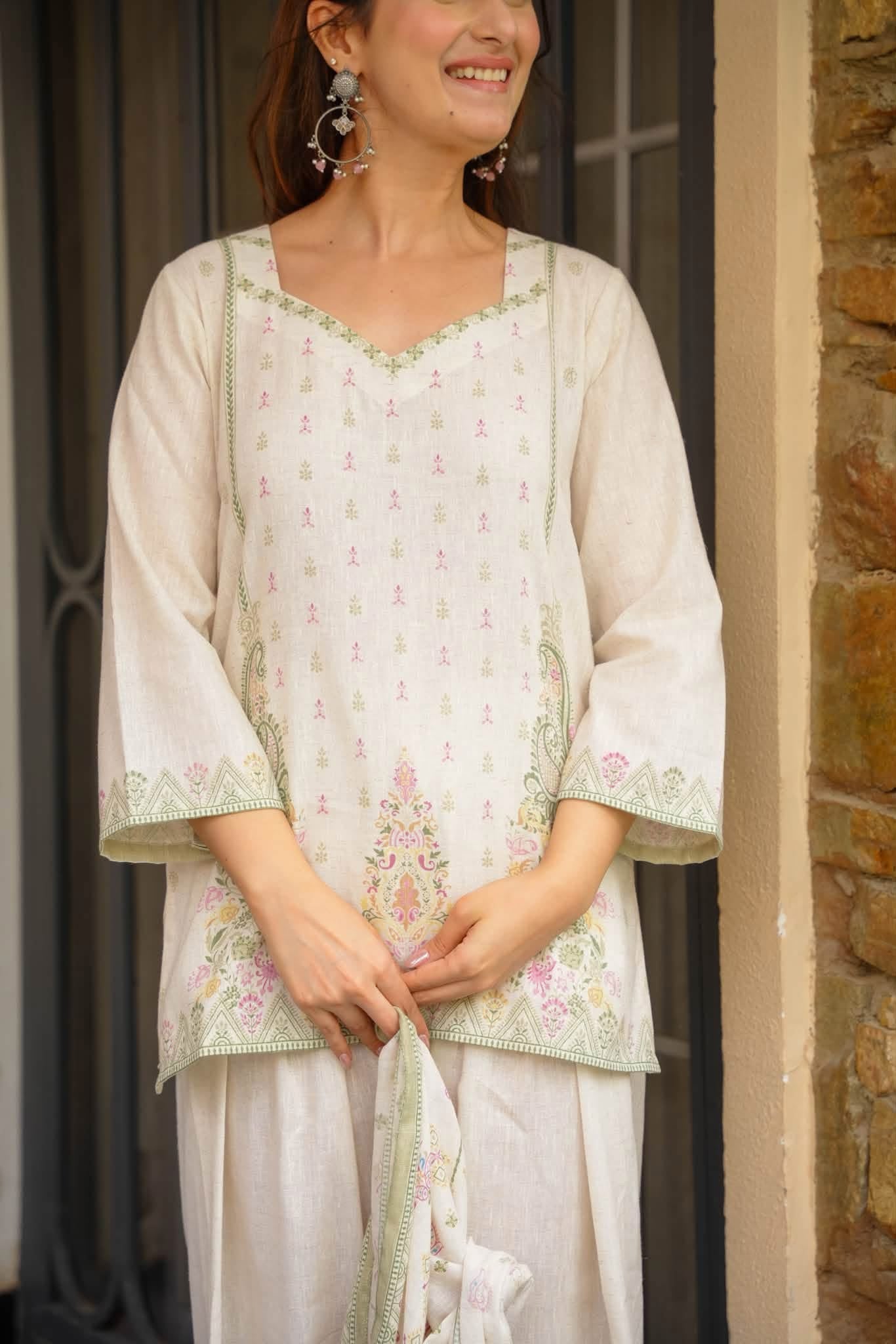 Shweta White Farshi Salwar Set