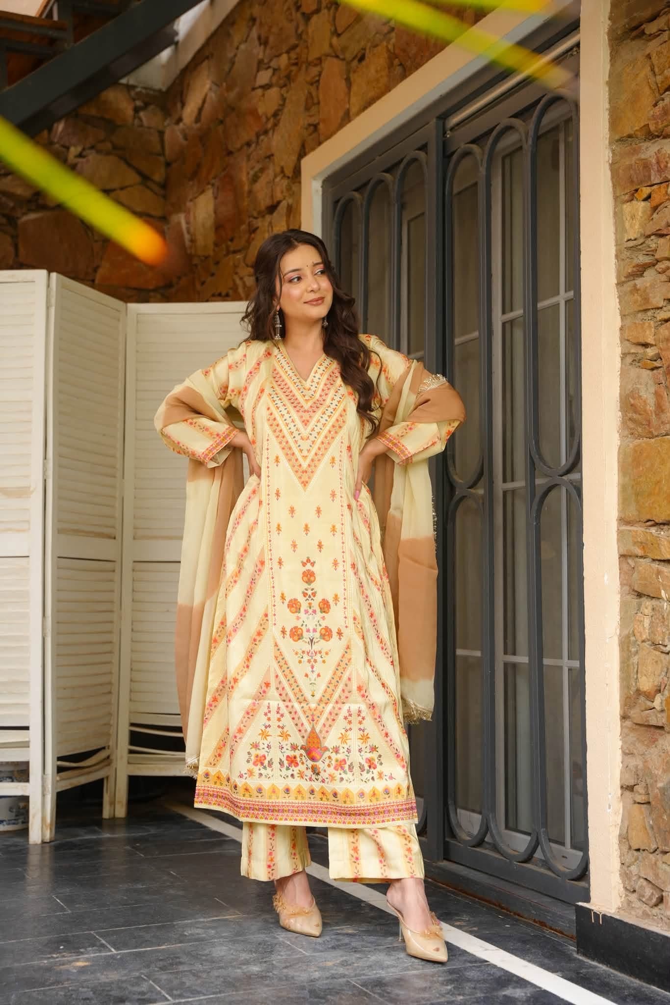 Aylin Printed Straight Kurta Set