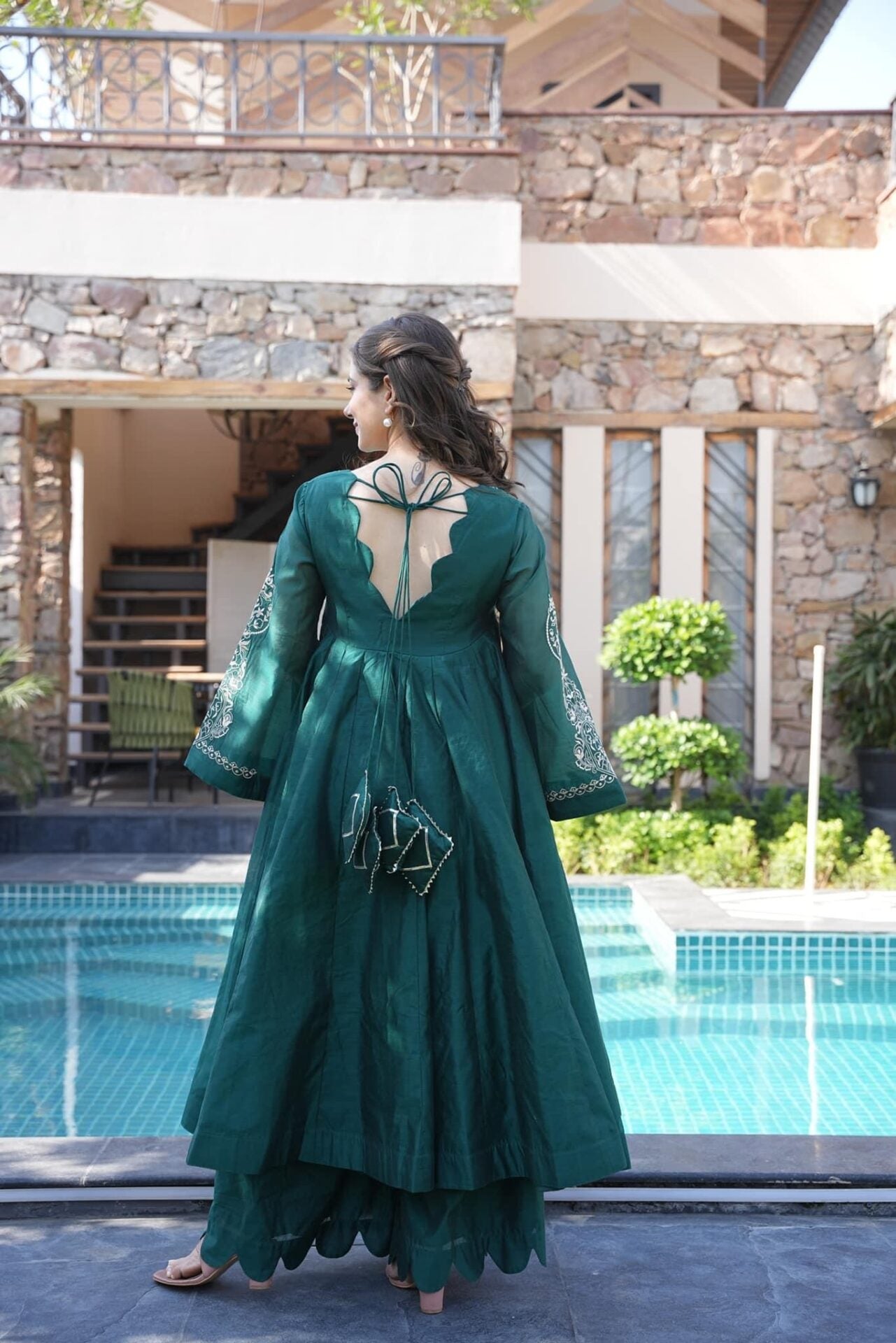 Alluring green chanderi suit set