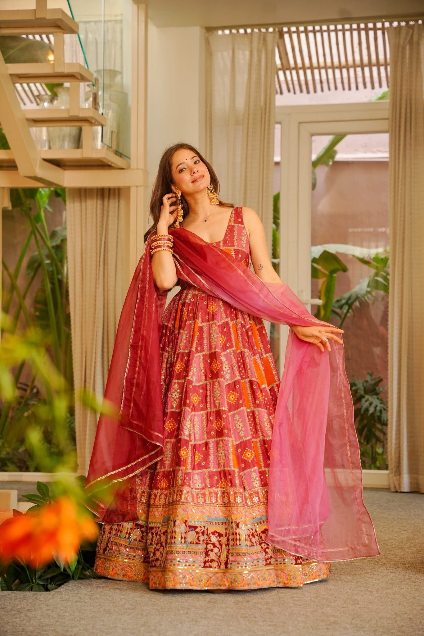Aroosa Pink Wedding Wear Maxi Set