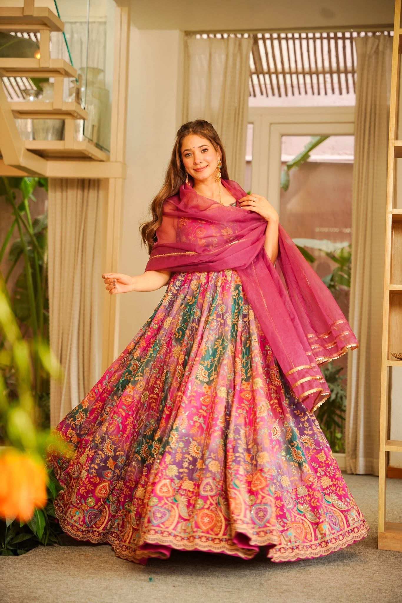 Akravi Wedding Wear Maxi Set