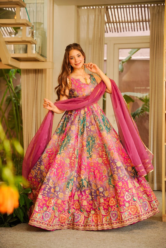 Akravi Wedding Wear Maxi Set