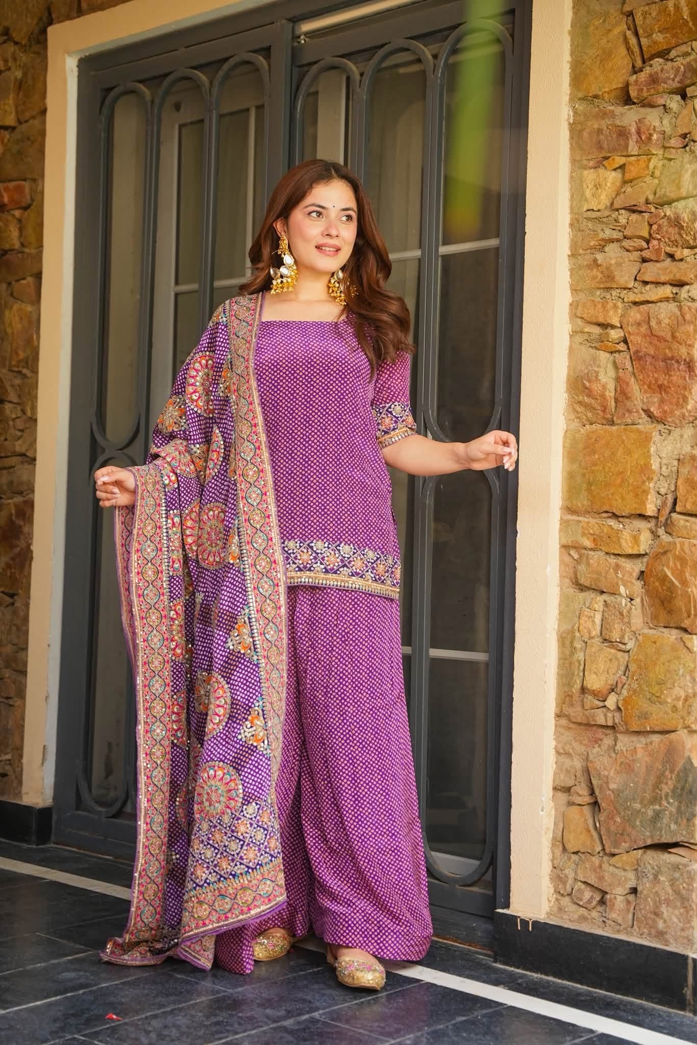 Ameyra Elegant Dot Kurta Set