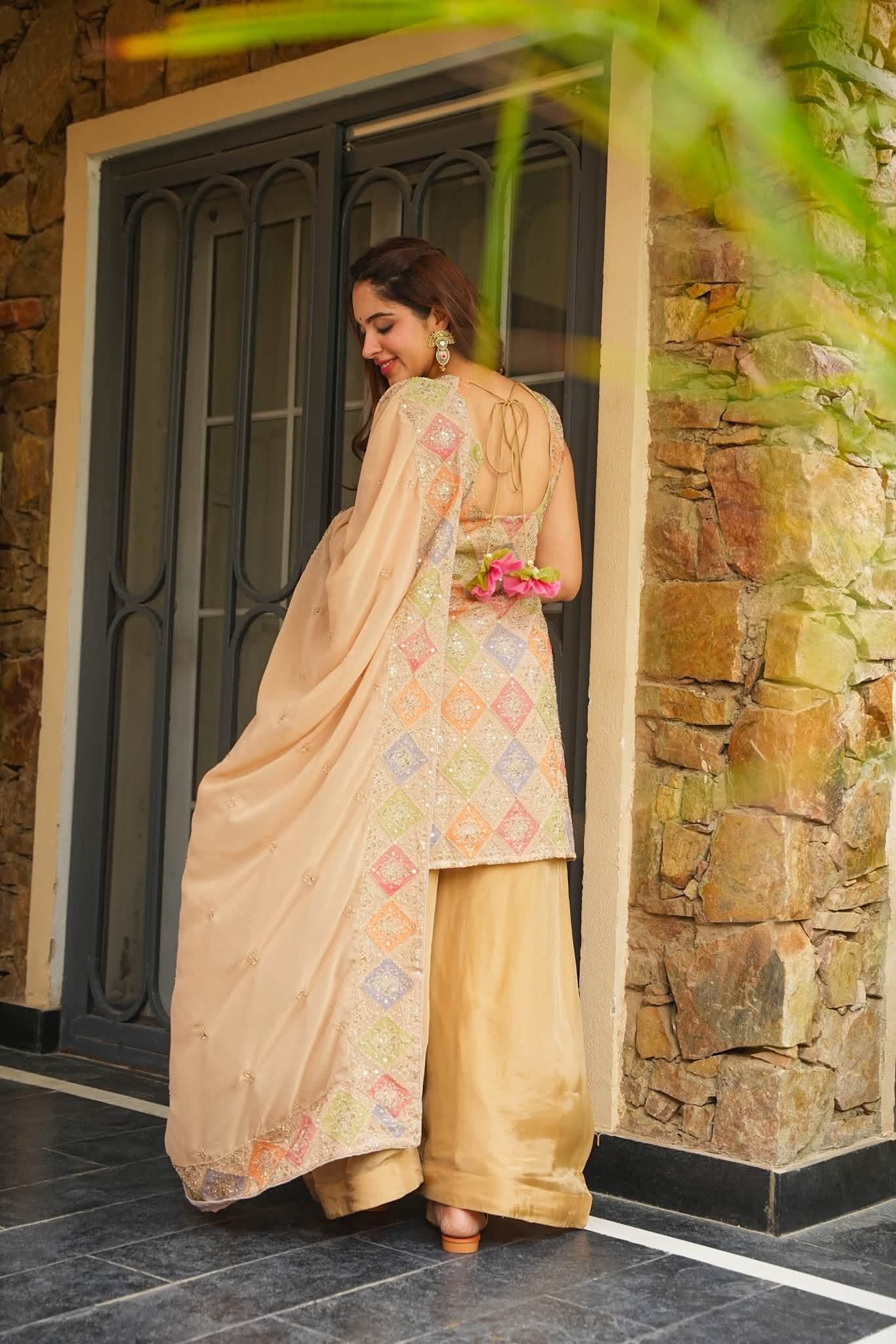Parinaz Heavy Embroidered Kurta Set