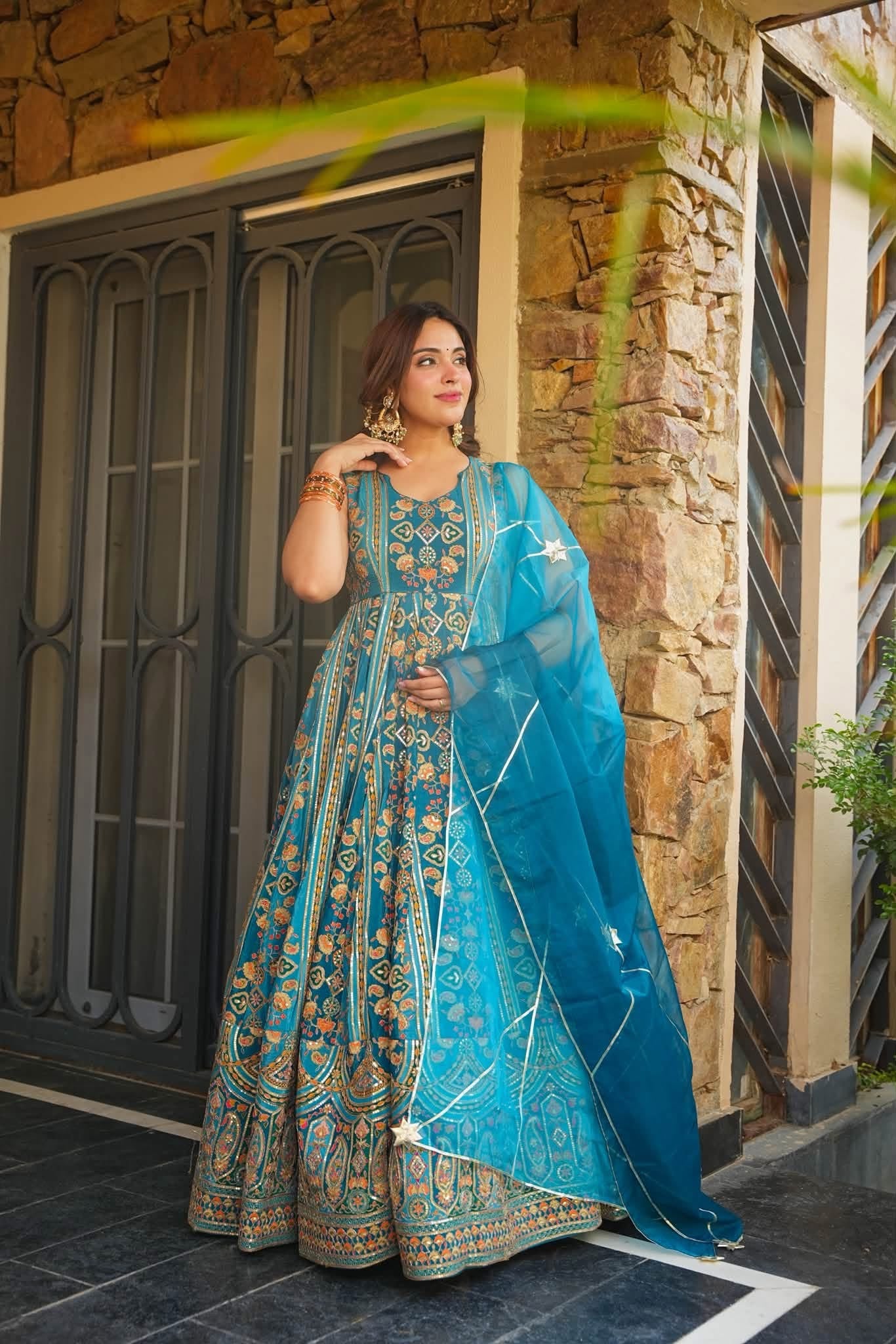 Niloufar Blue Heavy Maxi Set