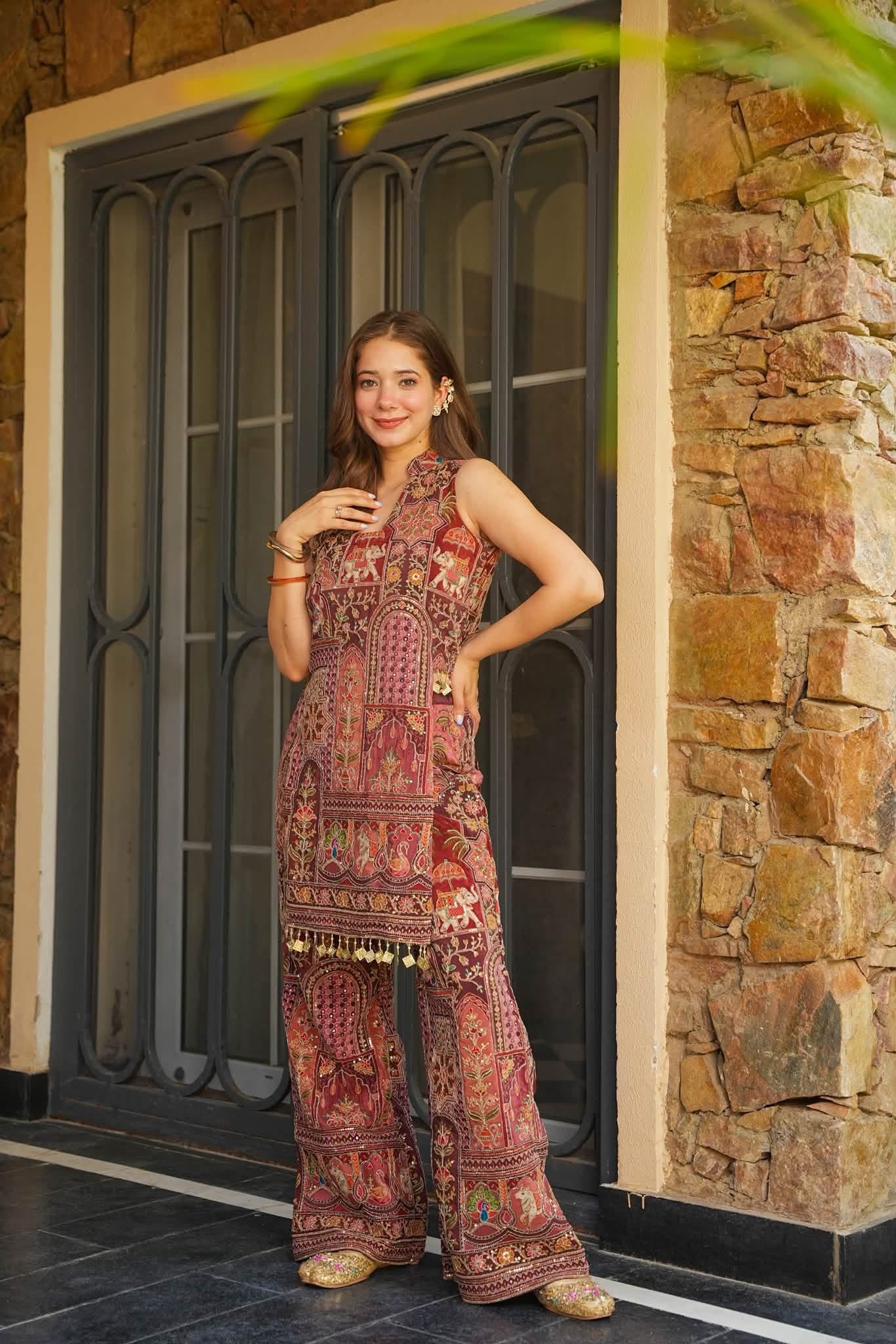 Syra Luxe Heavy Embroidered Kurta Set
