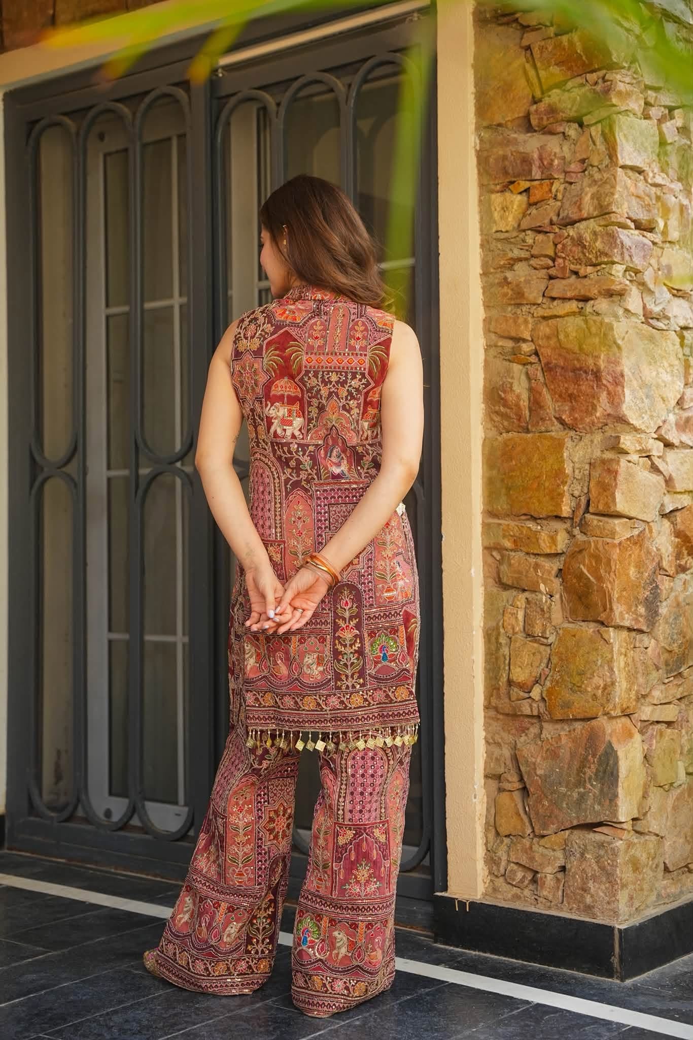 Syra Luxe Heavy Embroidered Kurta Set