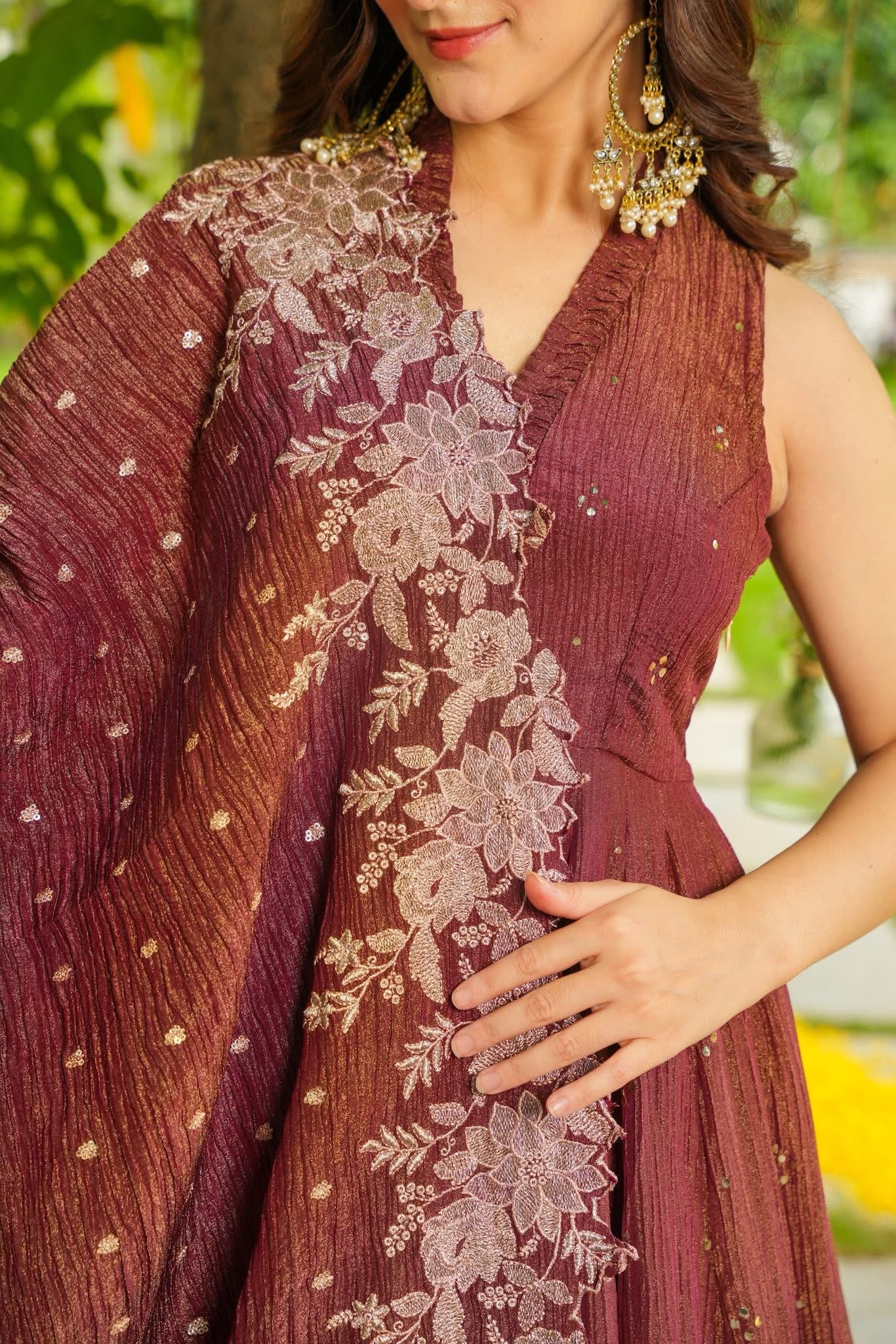 Buy Gaurika Shimmer Crushed Tissue Suit Set Online in India | Idaho Clothing Buy Gaurika Shimmer Crushed Tissue Suit Set Online in India | Idaho Clothing