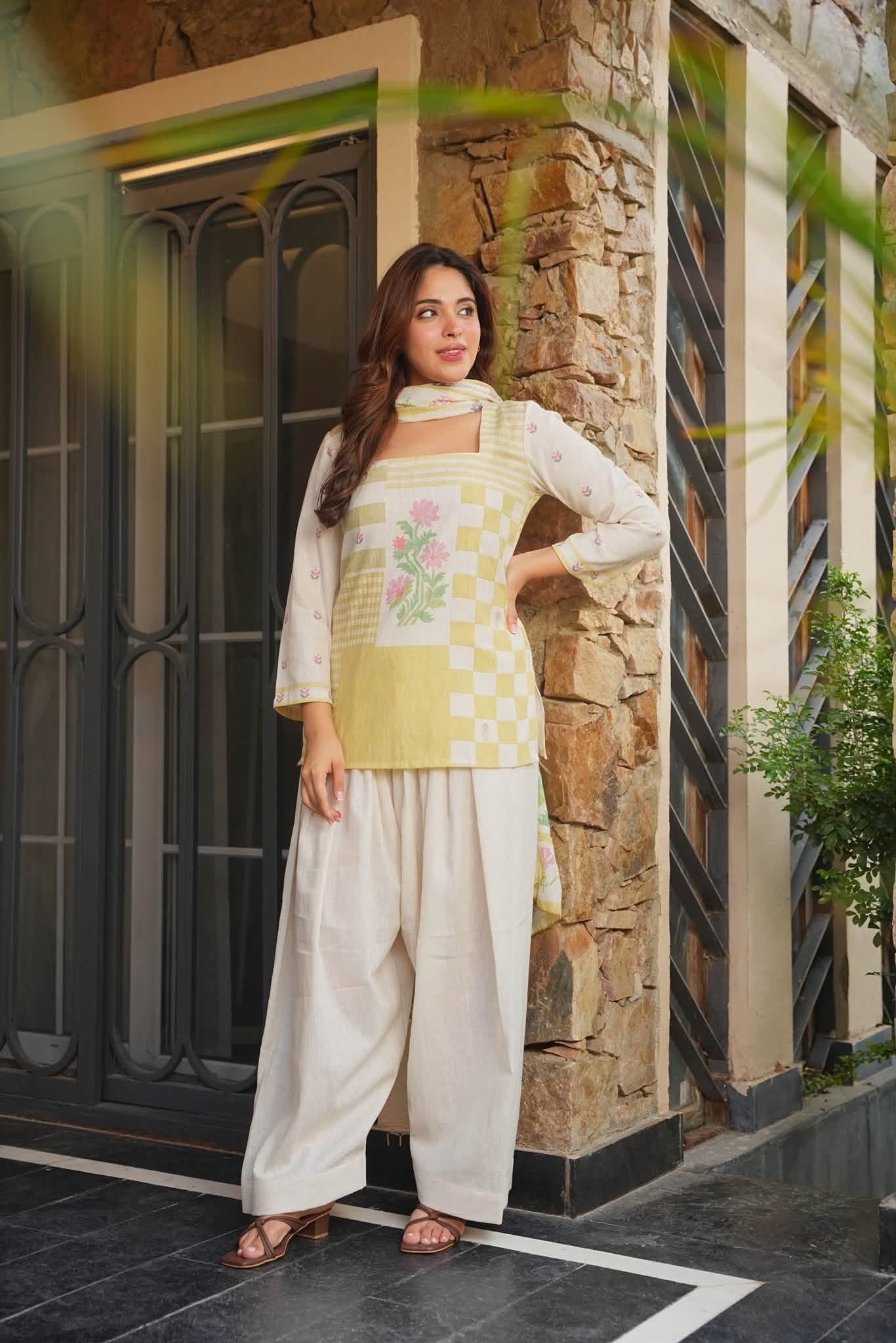 Alina Grace Cotton Farshi Salwar Set