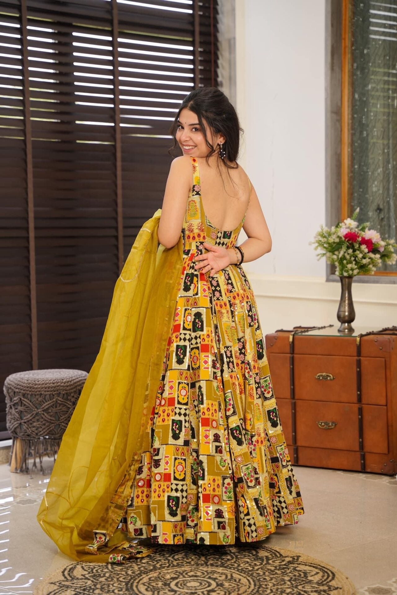 Gaurangi yellow heavy maxi set