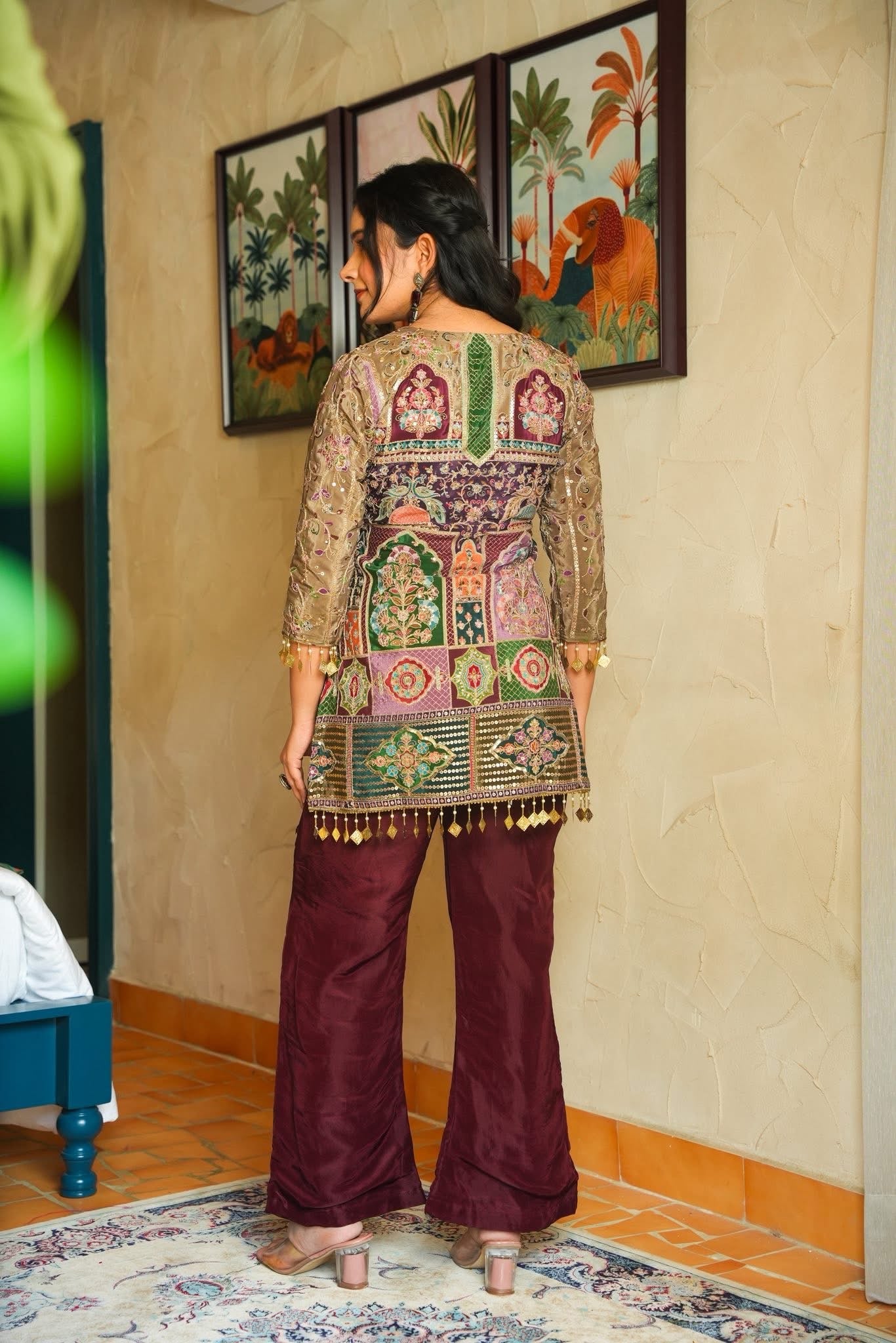 Aari Taaz Embroidered Festive Co-Ord Set