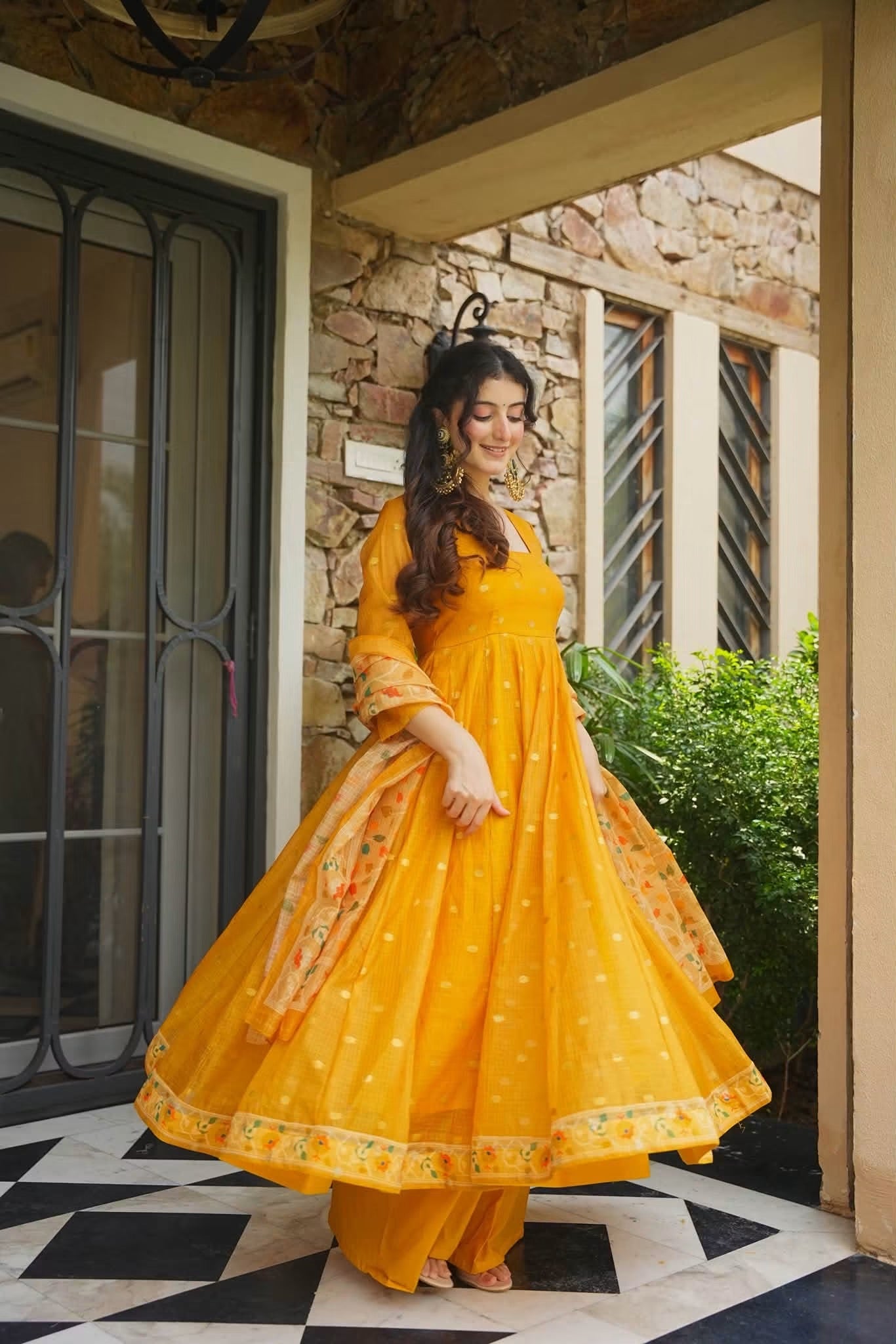 Vihana Kota Doria Anarkali Suit Set