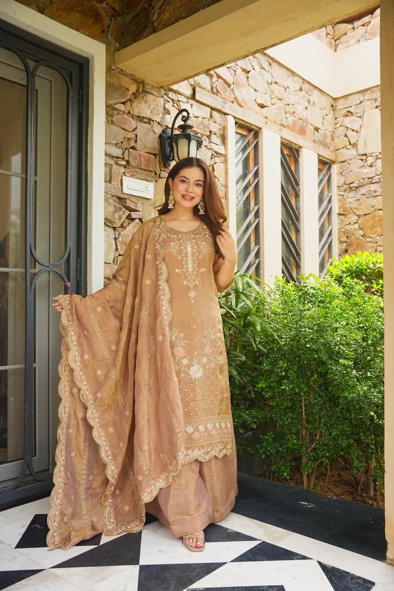 Vanyaara Heavy Straight Kurta Set