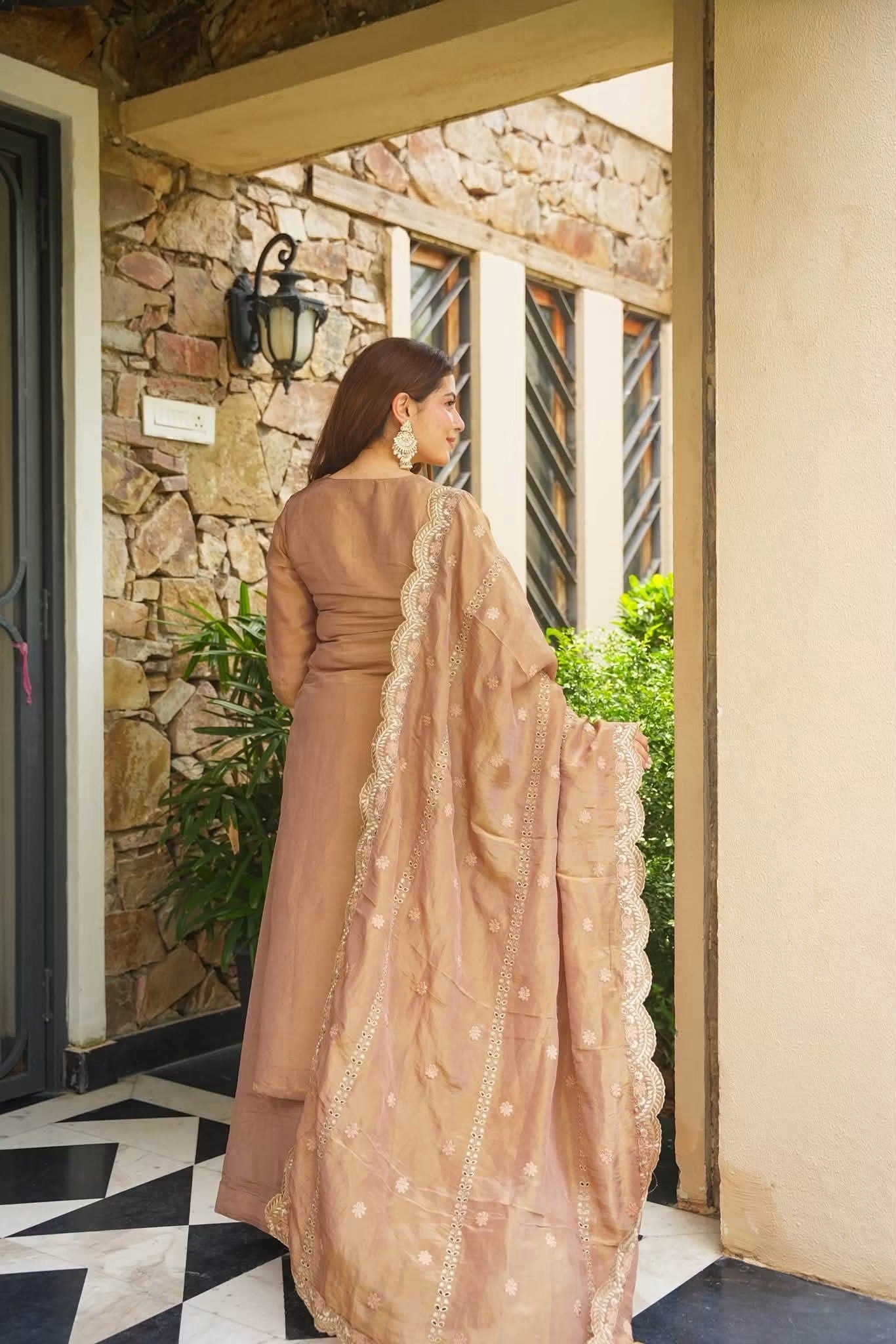 Vanyaara Heavy Straight Kurta Set