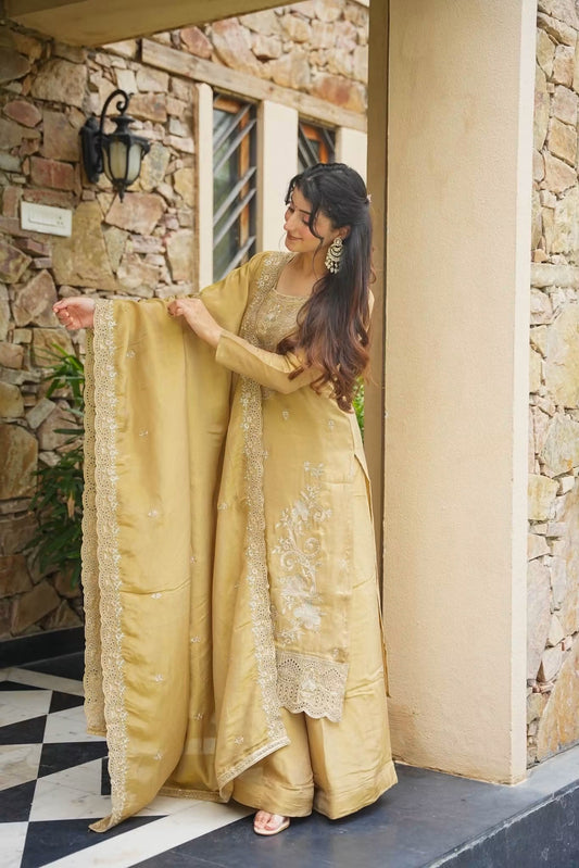 Bhanavi Heavy Straight Kurta Set