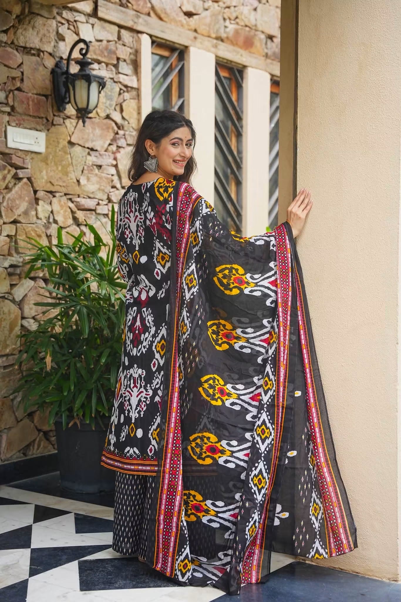 Kamalika Printed Straight Kurta Set