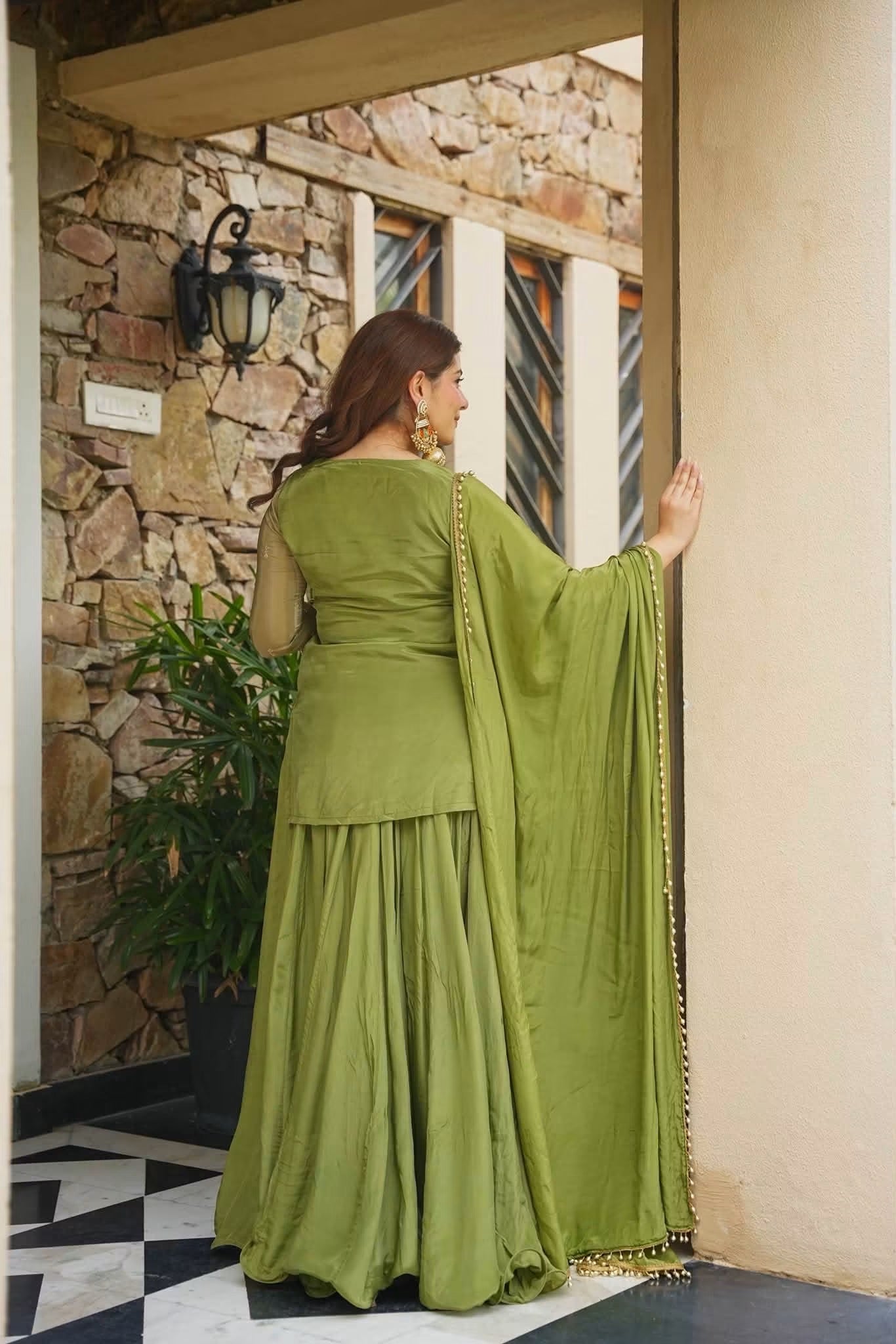 Somika Shine Heavy Embroidered Kurta Set