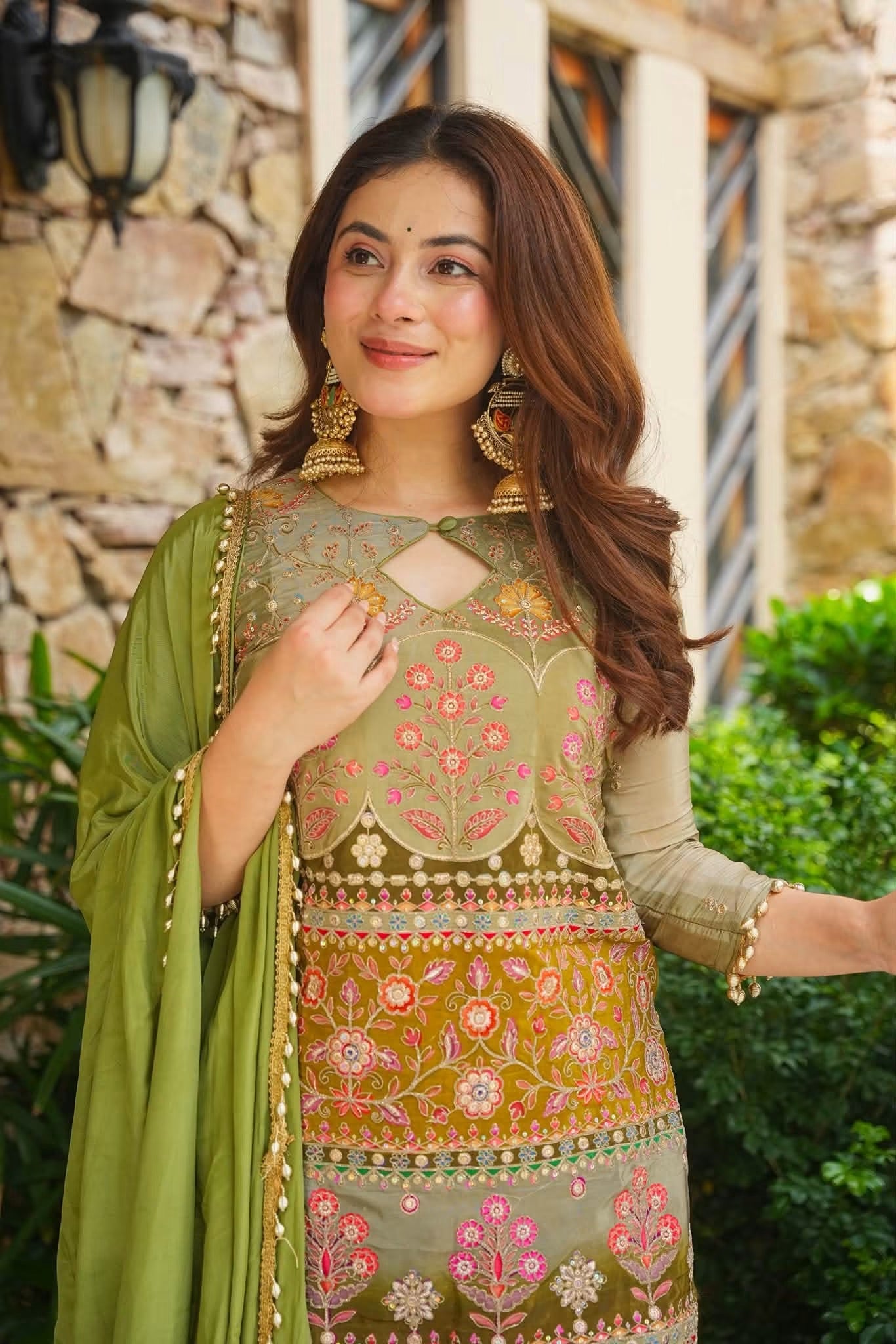 Somika Shine Heavy Embroidered Kurta Set