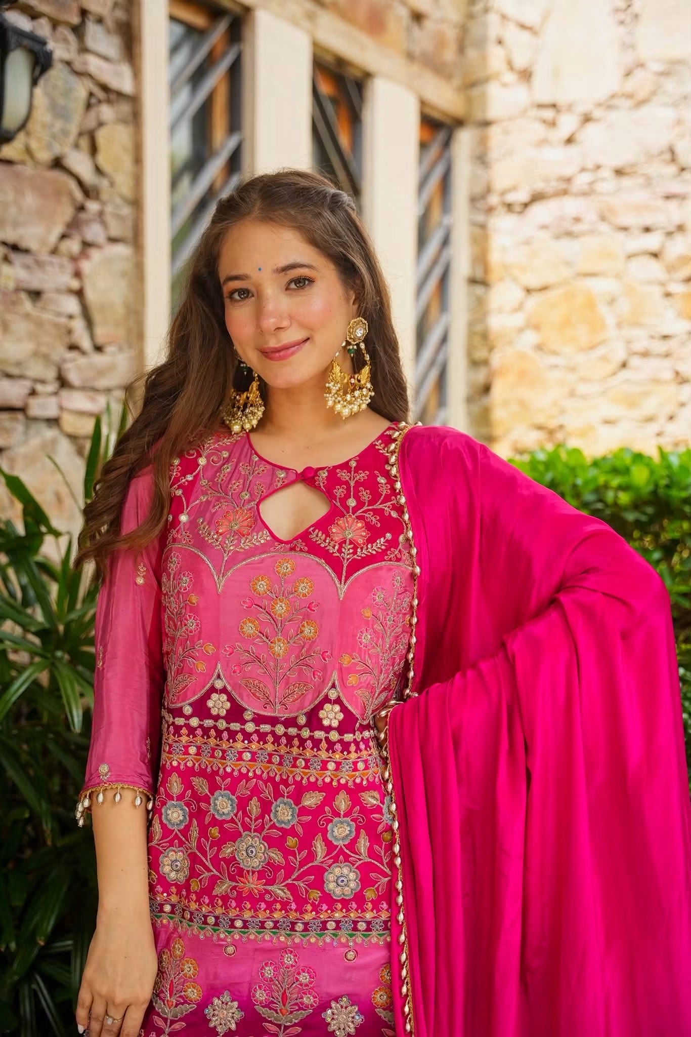 Avelika Glow Heavy Embroidered Kurta Set