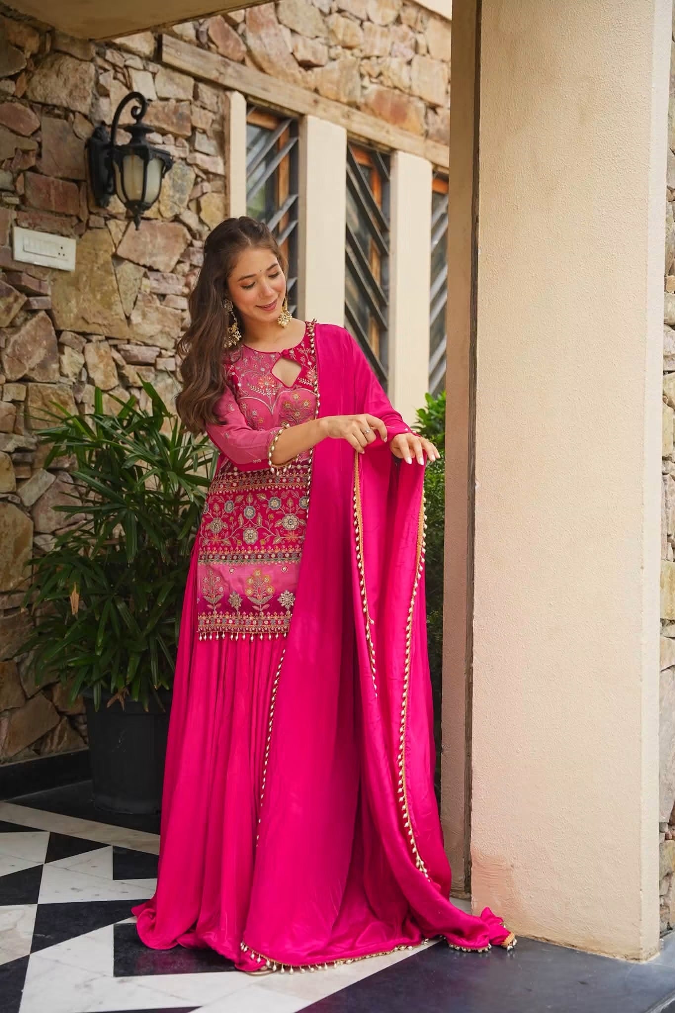 Avelika Glow Heavy Embroidered Kurta Set
