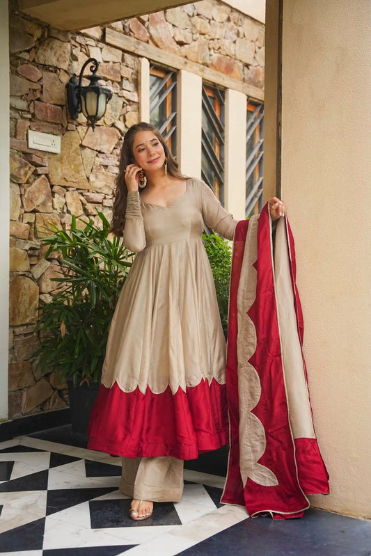 Evara Bloom Heavy Anarkali Suit Set
