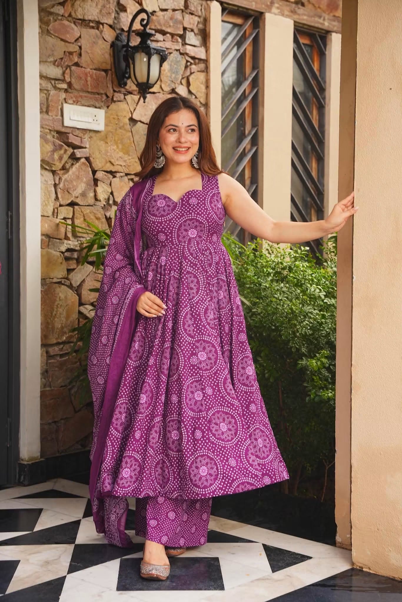 Dhara Bandhani Sleeveless Cotton Suit Set