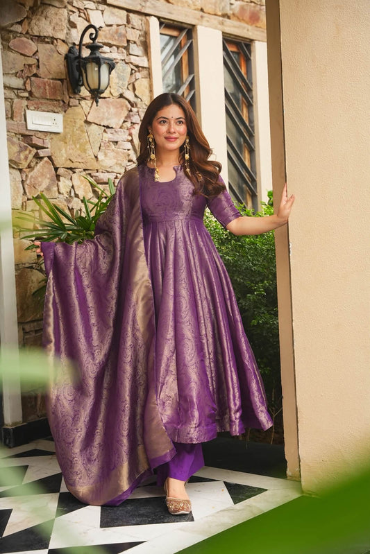 Eshmira Banarasi Cosmos Anarkali Suit Set
