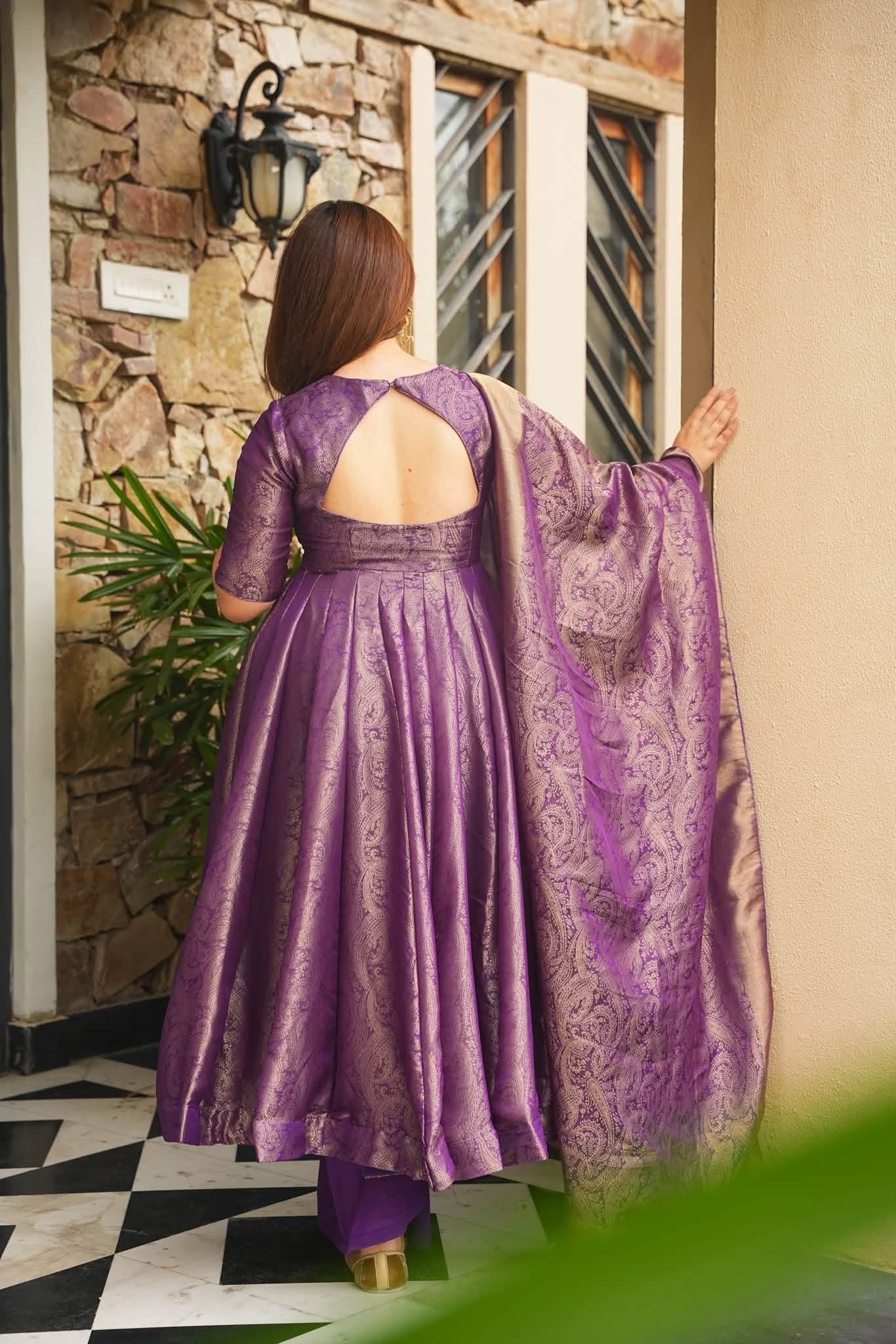 Eshmira Banarasi Cosmos Anarkali Suit Set