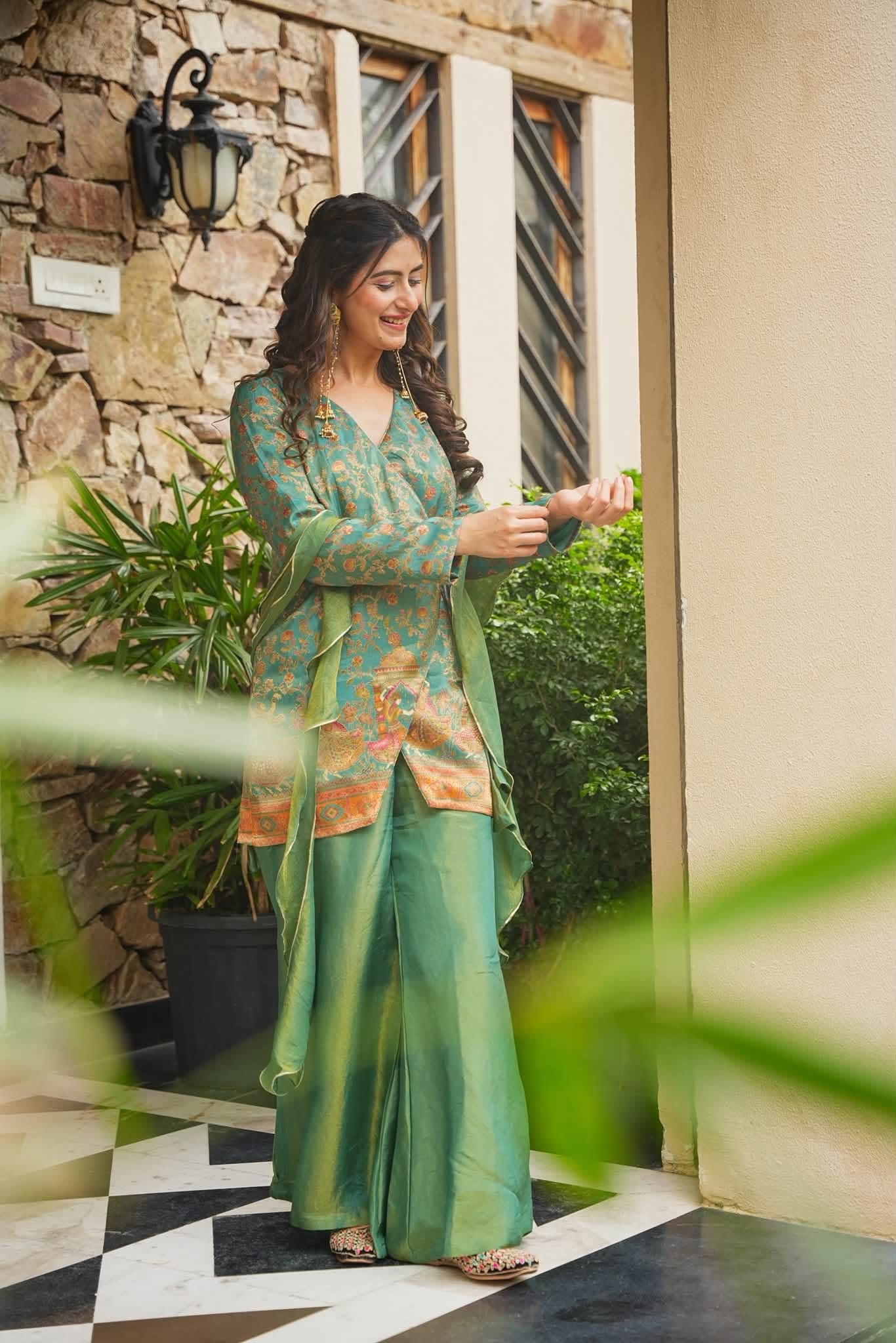 Nira Ethnic Glam Co-ord Set