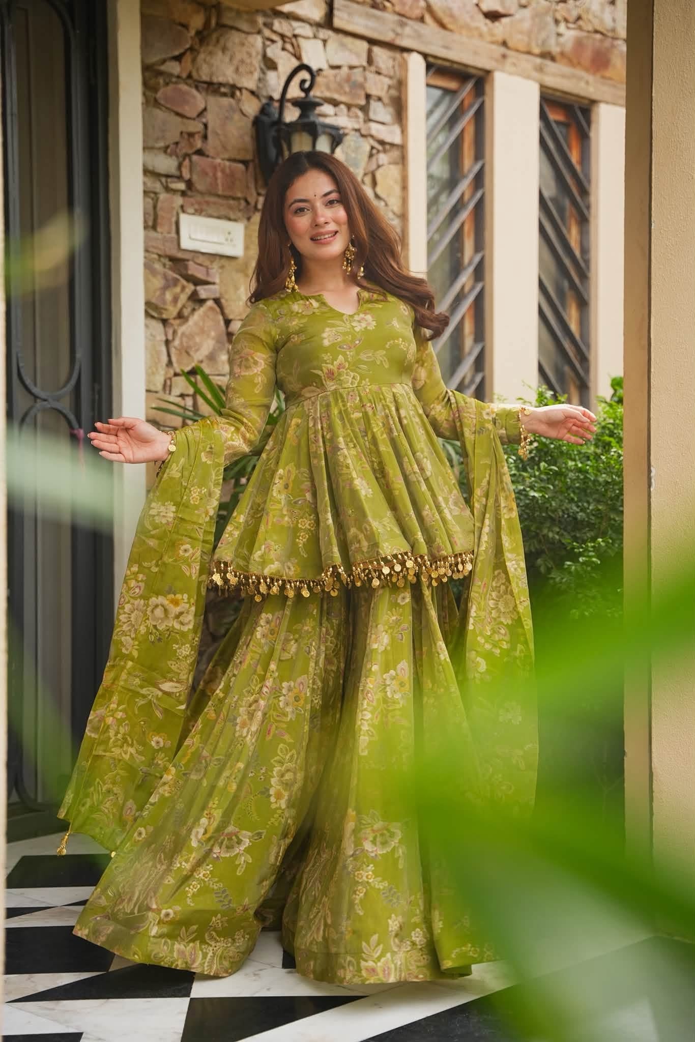 Pallavika Flora Cosmos Organza Kurta Set