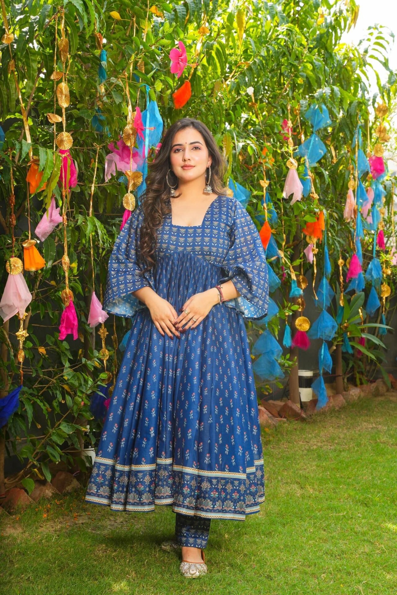 Jignasa blue chanderi suit set