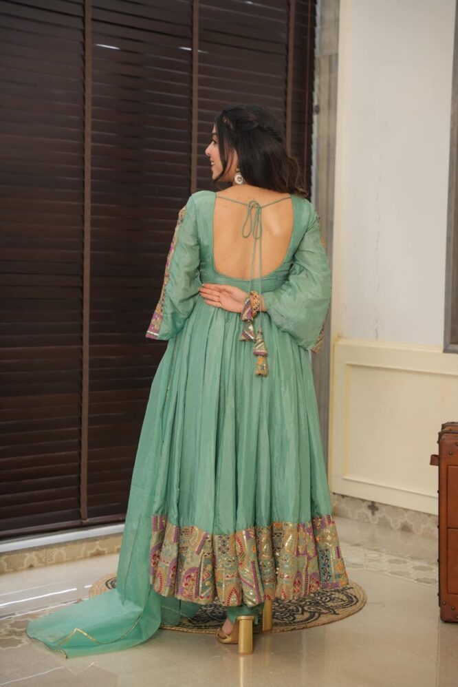 Janitha green suit set