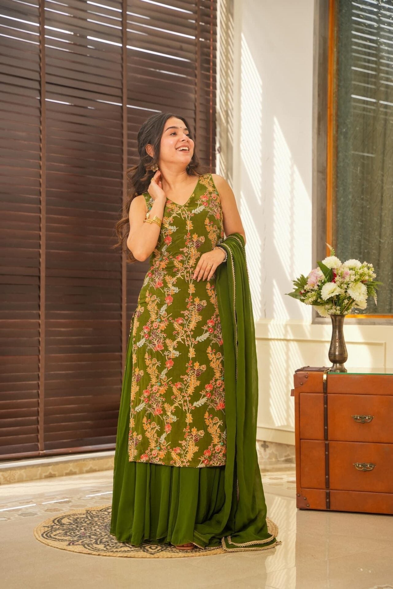 sakhi green heavy embroidered set