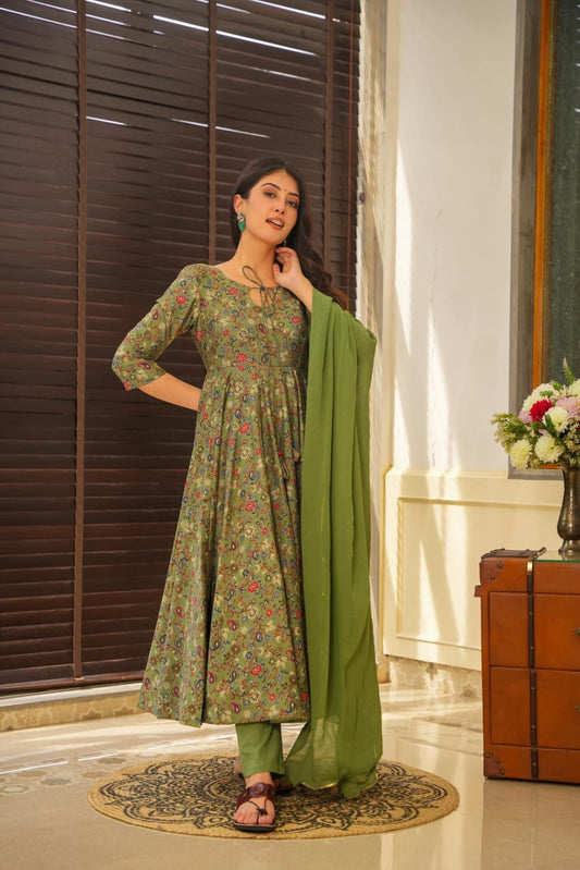 sowmya muslin suit set