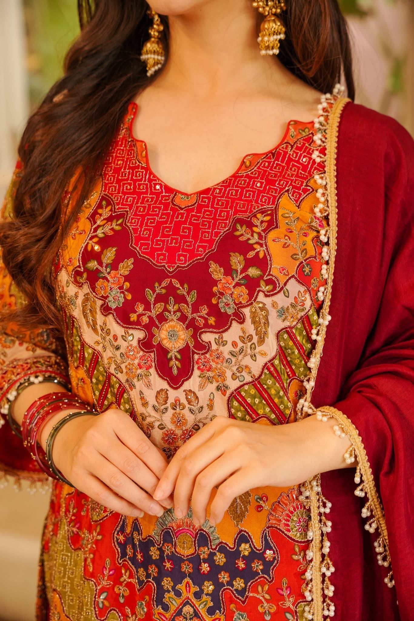 Rajvanshi Red Heavy Embroidered Kurta Set