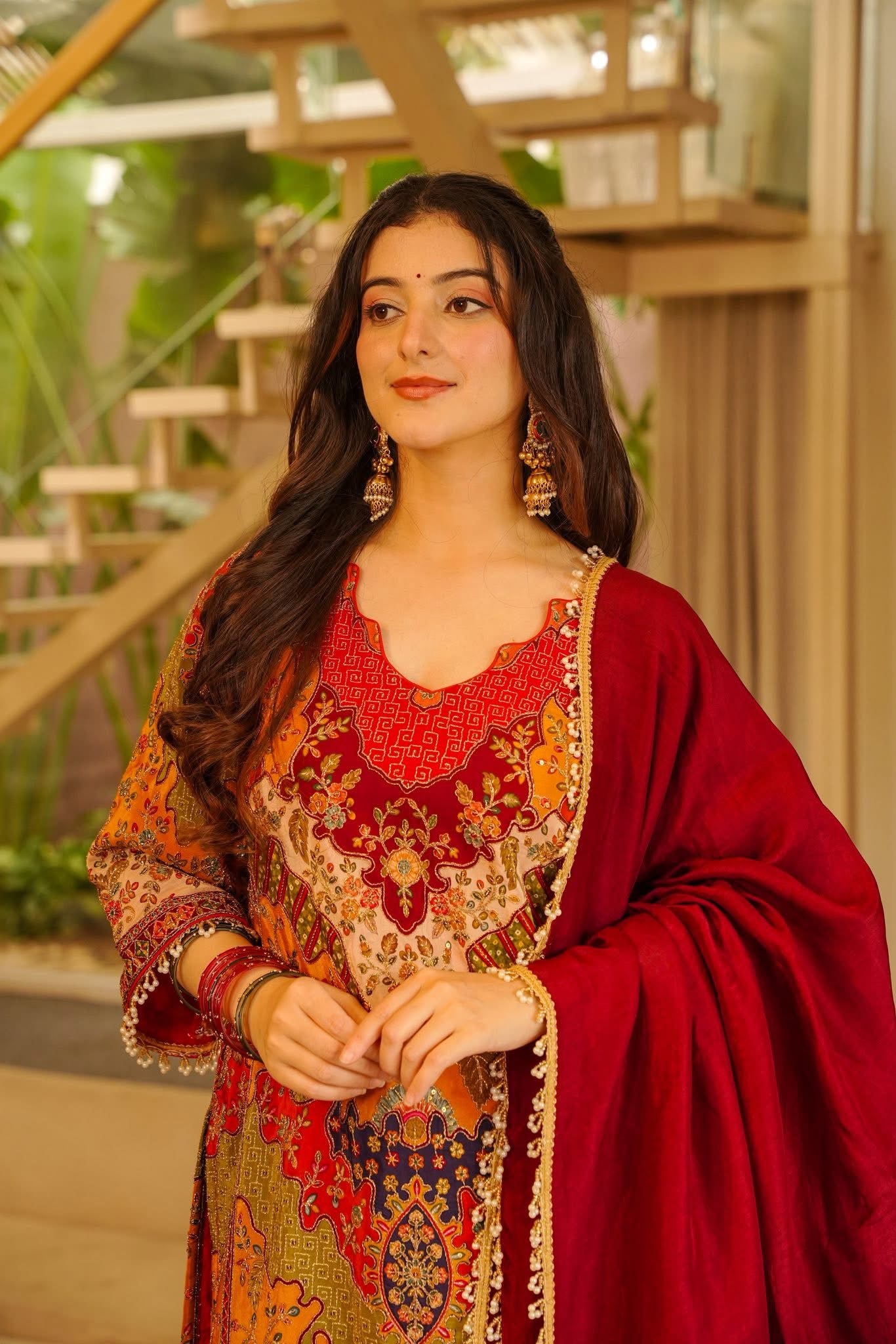 Rajvanshi Red Heavy Embroidered Kurta Set
