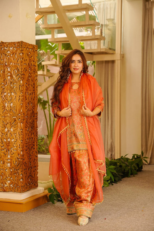 Zehba Pink Heavy Farshi Salwar Set