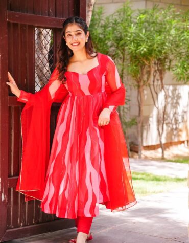 Women Red Suit and Pant - Etsy | Red suit, Suits for women, Satin suit