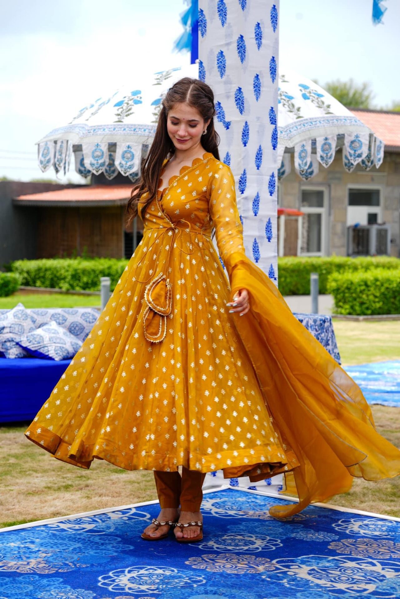 VENUS ALLURING ORGANZA SUIT SET - Buy Designer Ethnic Wear for Women Online  in India - Idaho Clothing