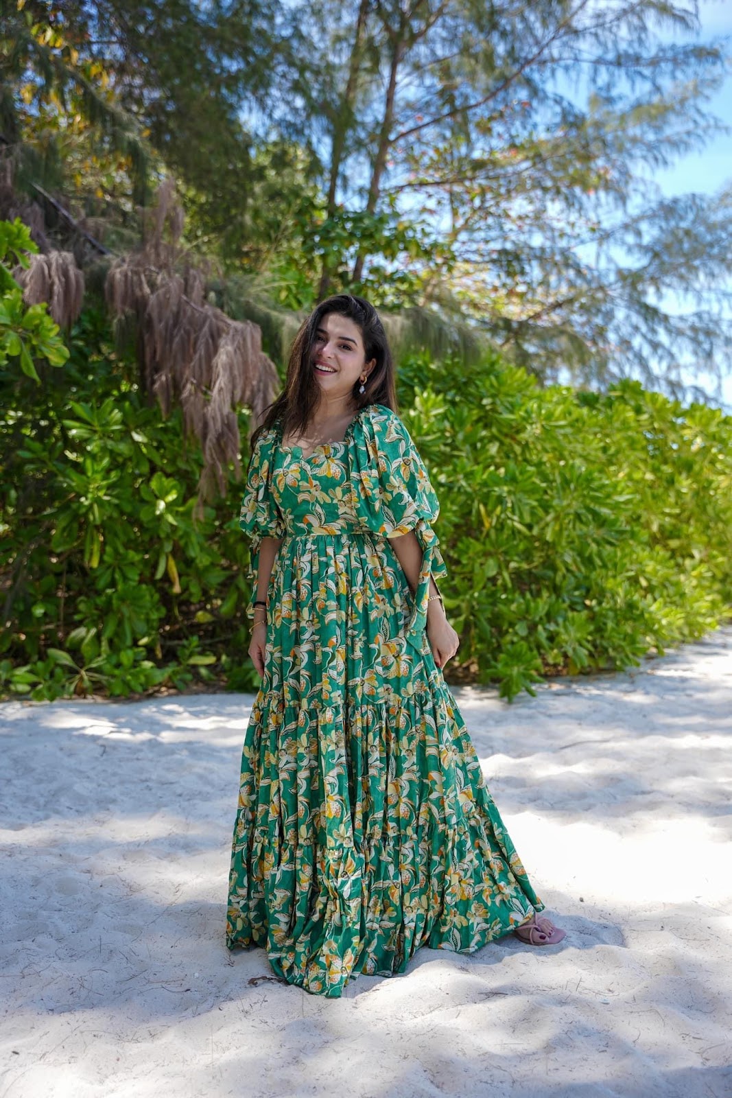 Explore Long Beach Dresses: Flowy Fashion for Seaside Bliss