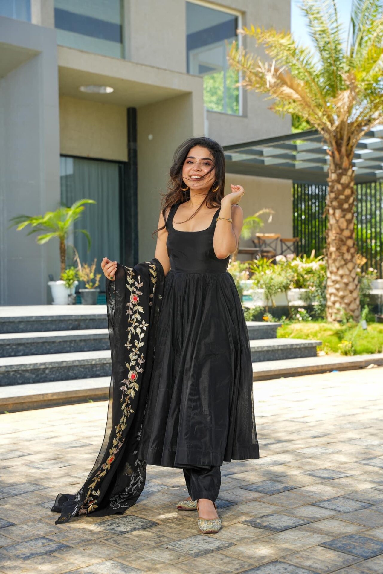 Embellished black chanderi suit set - Buy Designer Ethnic Wear for ...